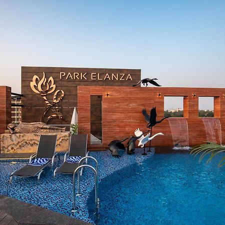Hotel Park Elanza Kójamputtúr Exteriér fotografie